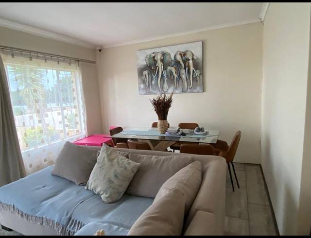 3 BEDROOM TOWNHOUSE FOR SALE IN NORTH RIDING